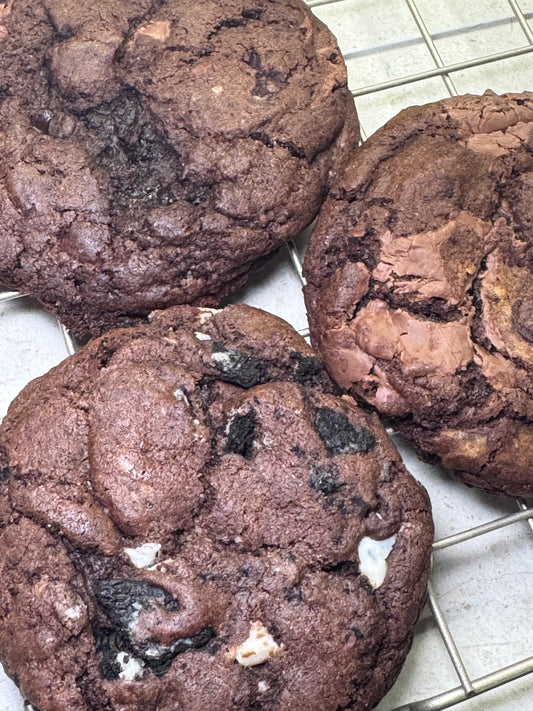 A Dozen Cookies